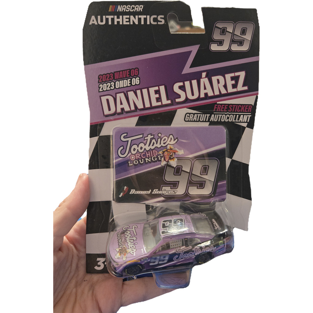 Daniel Suárez 99 Tootsies Orchid Lounge 1:64 2023 Wave 06 NASCAR Authentics